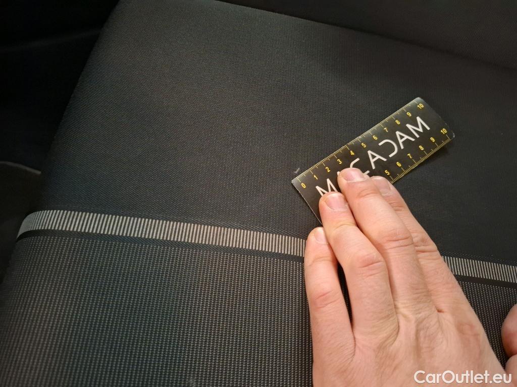  Audi  A1 Sportback AUDI  5p Berline 1 0 TFSI 116 Business Line #51