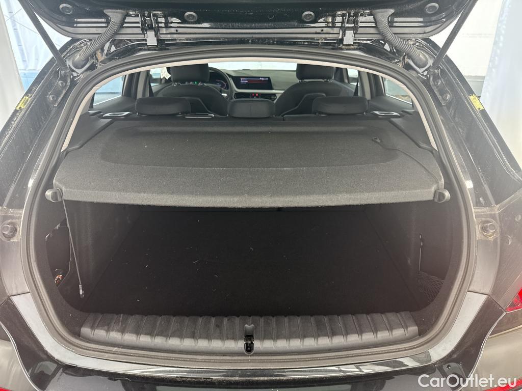 Bmw  Serie 1 BMW Série 1 / 2019 / 5P / Berline 116i Business Design #10