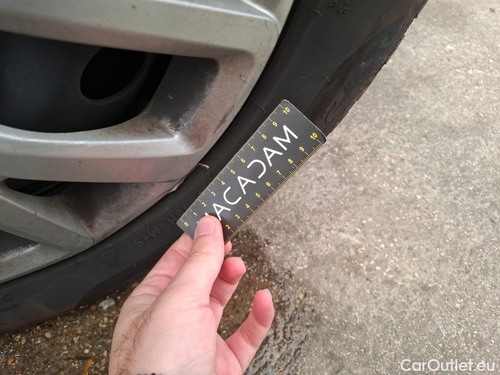 Citroen  Berlingo  Feel M 1.5 BlueHDi 100CV BVM6 E6d #15