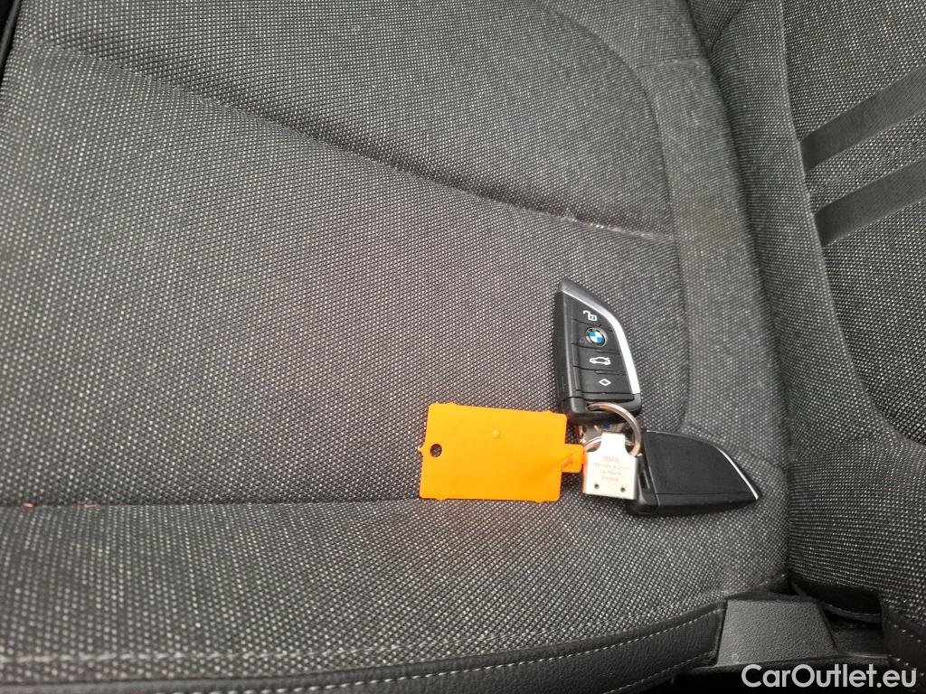 Bmw  Serie 1 Série 1 Berline 118 d Lounge 2.0 150CV BVA8 E6d #12