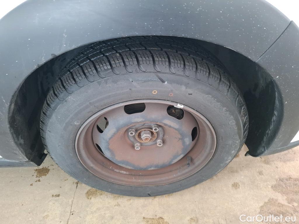  Citroen  C3  Feel Business 1.5 BlueHDI 100CV BVM5 E6dT #9