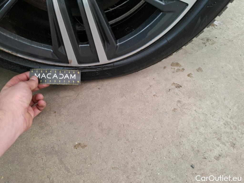 Bmw  Serie 1 Série 1 Berline 118 d Lounge 2.0 150CV BVA8 E6d #13