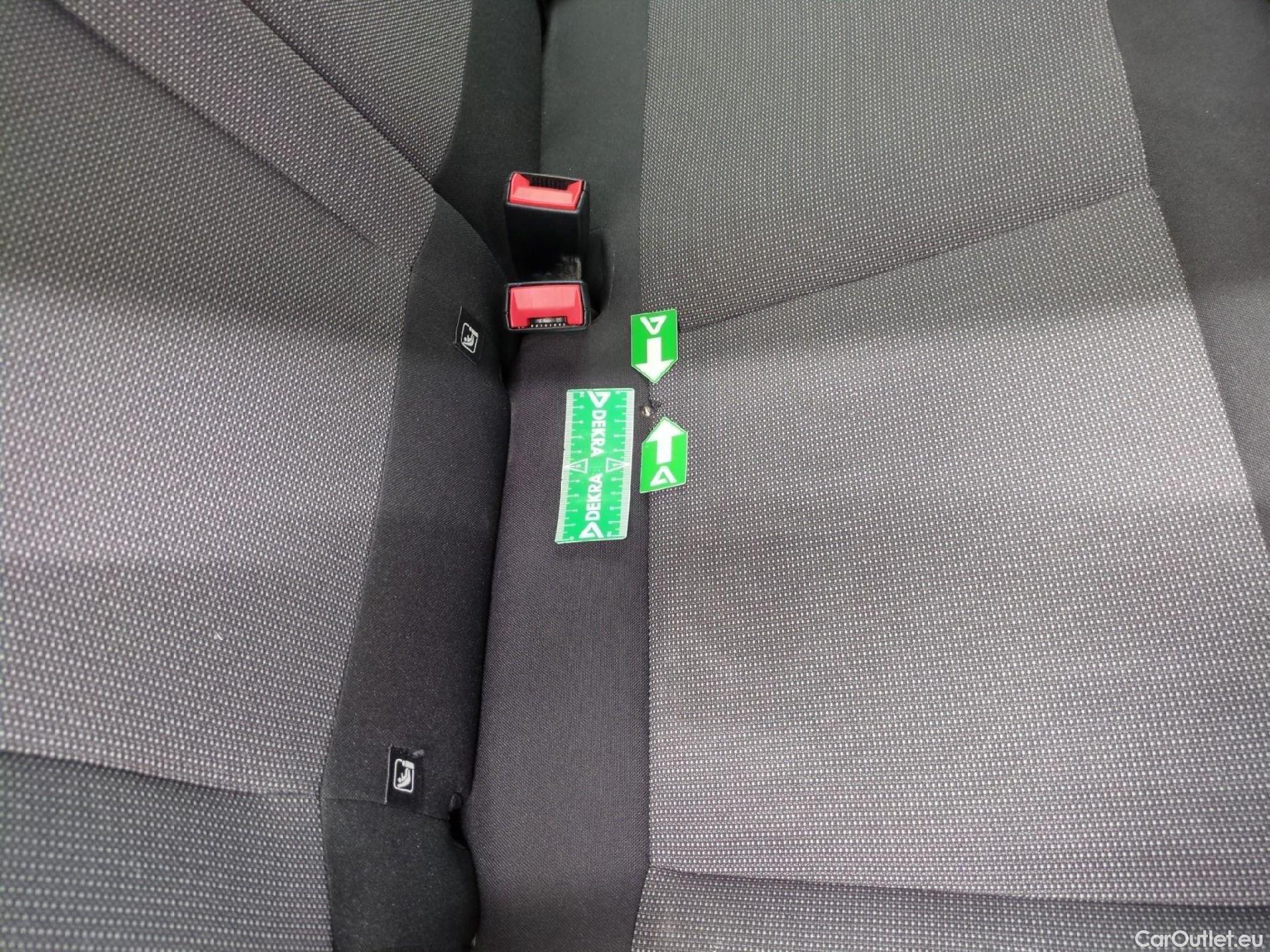 Citroen  C4 Cactus  Feel 1.6 BlueHDi 100CV BVM5 E6 #23