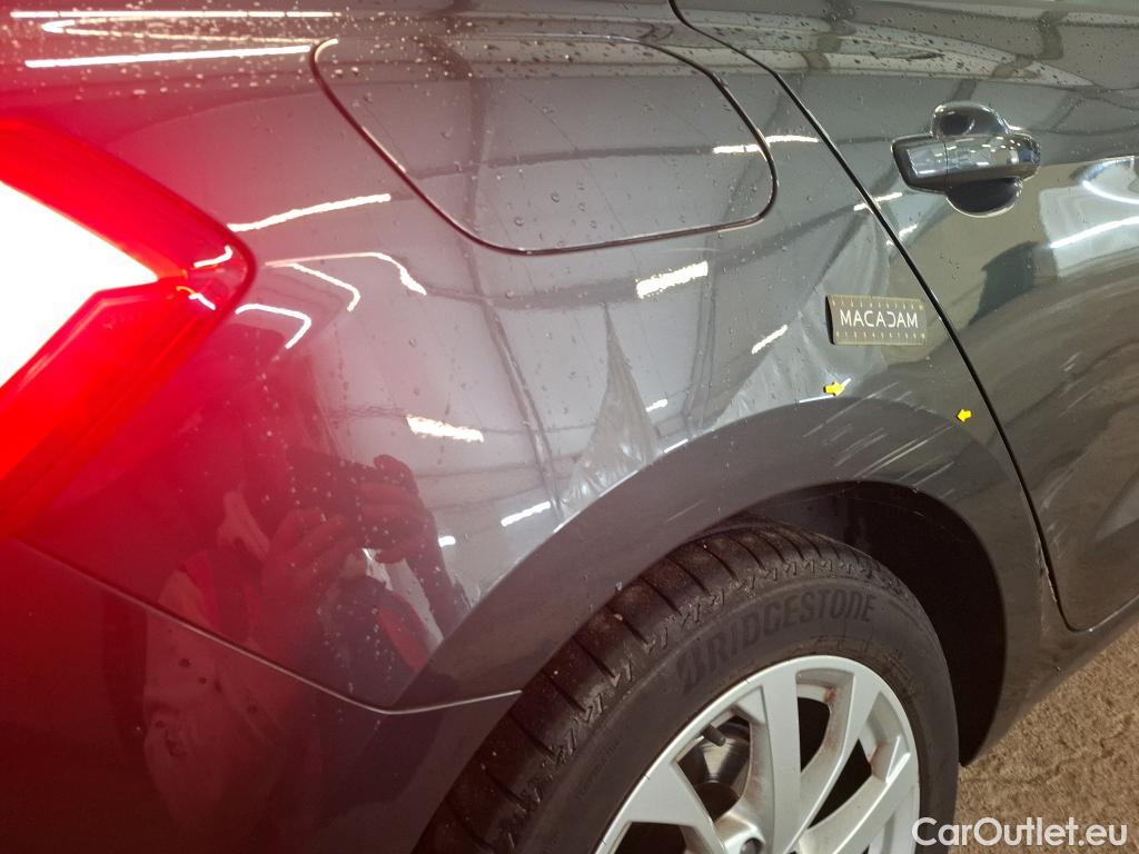  Audi  A1 Sportback AUDI  5p Berline 1 0 TFSI 116 Business Line #1