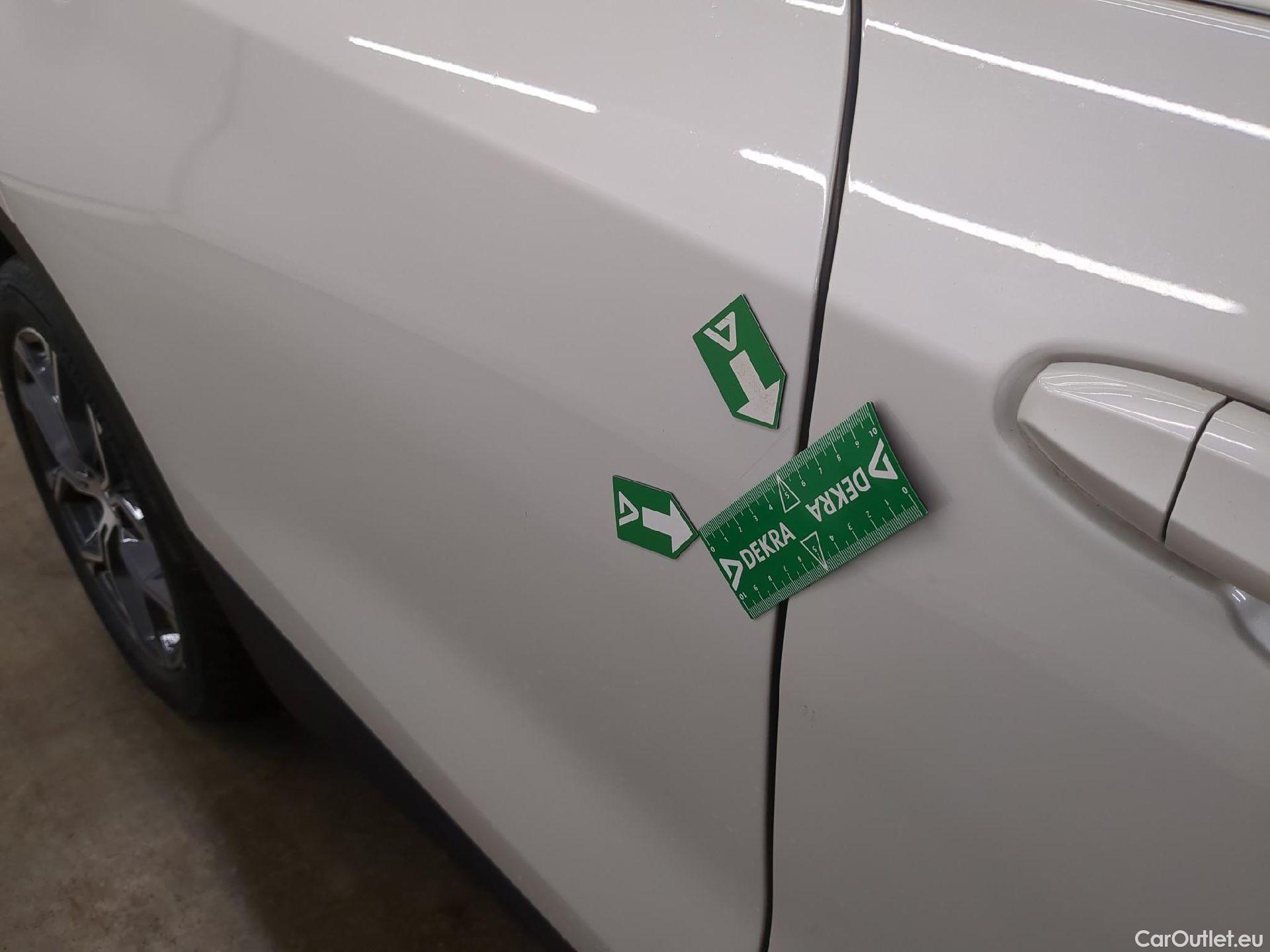 Bmw  X2 BMW  / 2017 / 5P / SUV sDrive18i Business DesignDKG7 #5