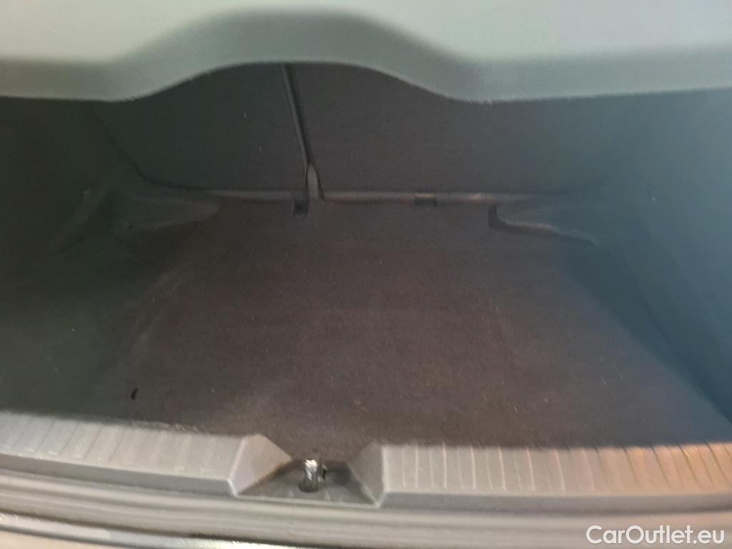  Audi  A1 Sportback AUDI  5p Berline 1 0 TFSI 116 Business Line #18