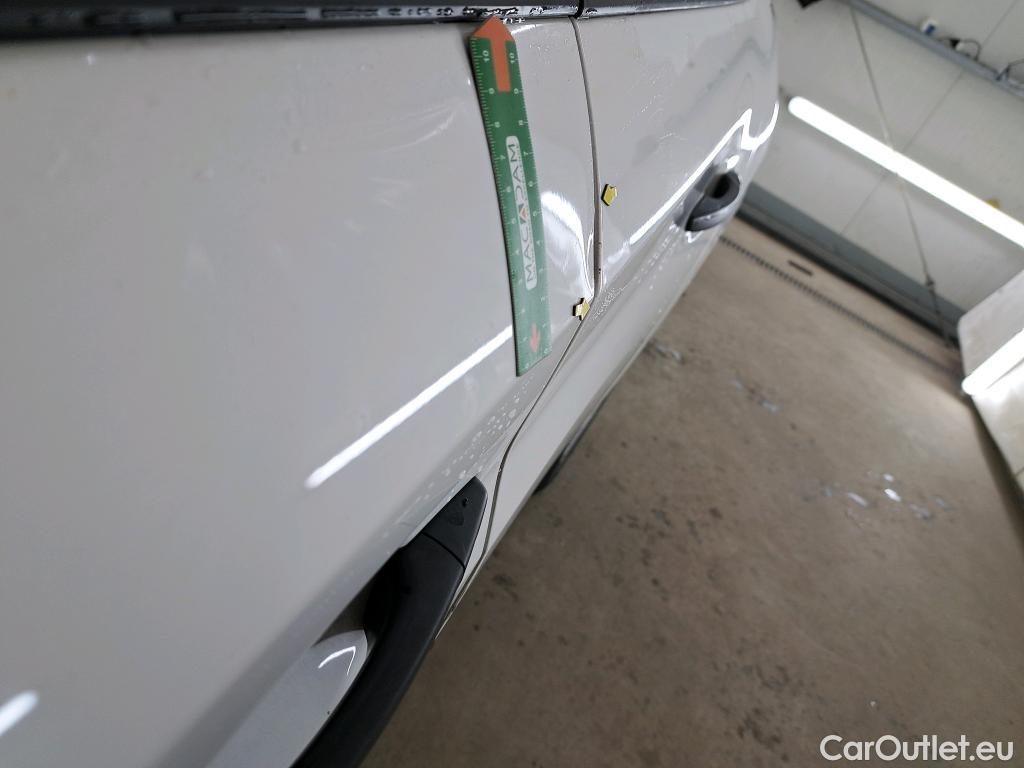  Peugeot  208  Premium 1.5 HDi 100CV BVM6 E6d #7