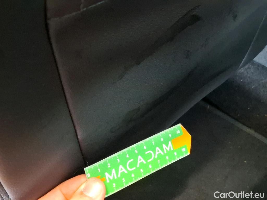  Mini  Cooper MINI Mini / 2021 / 5P / Berline One Edition Camden 102 ch BVA7 #7