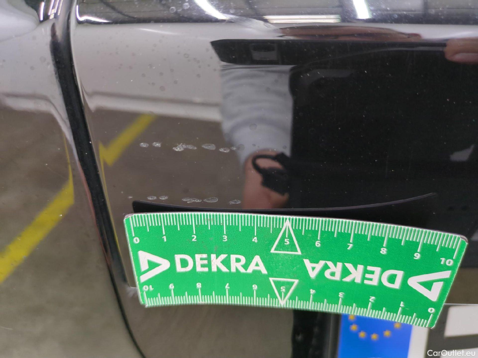  Peugeot  2008  Allure Business 1.5 HDi 100CV BVM6 E6d #30