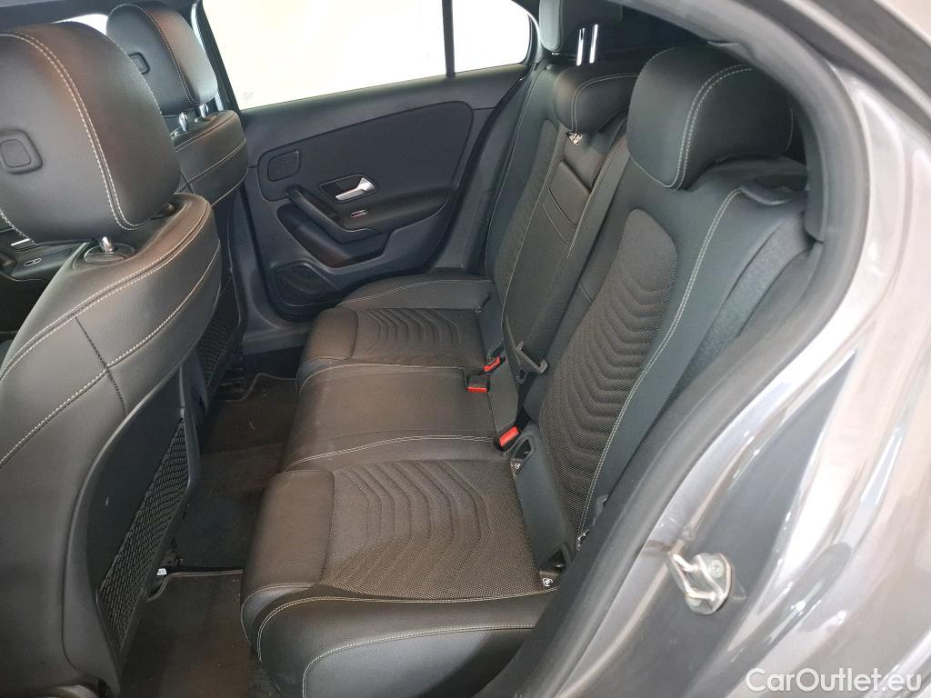 Mercedes  A-Klasse MERCEDES-BENZ Classe A Compact / 2018 / 5P / Berline A 200 d Business Line 8G-DCT #9
