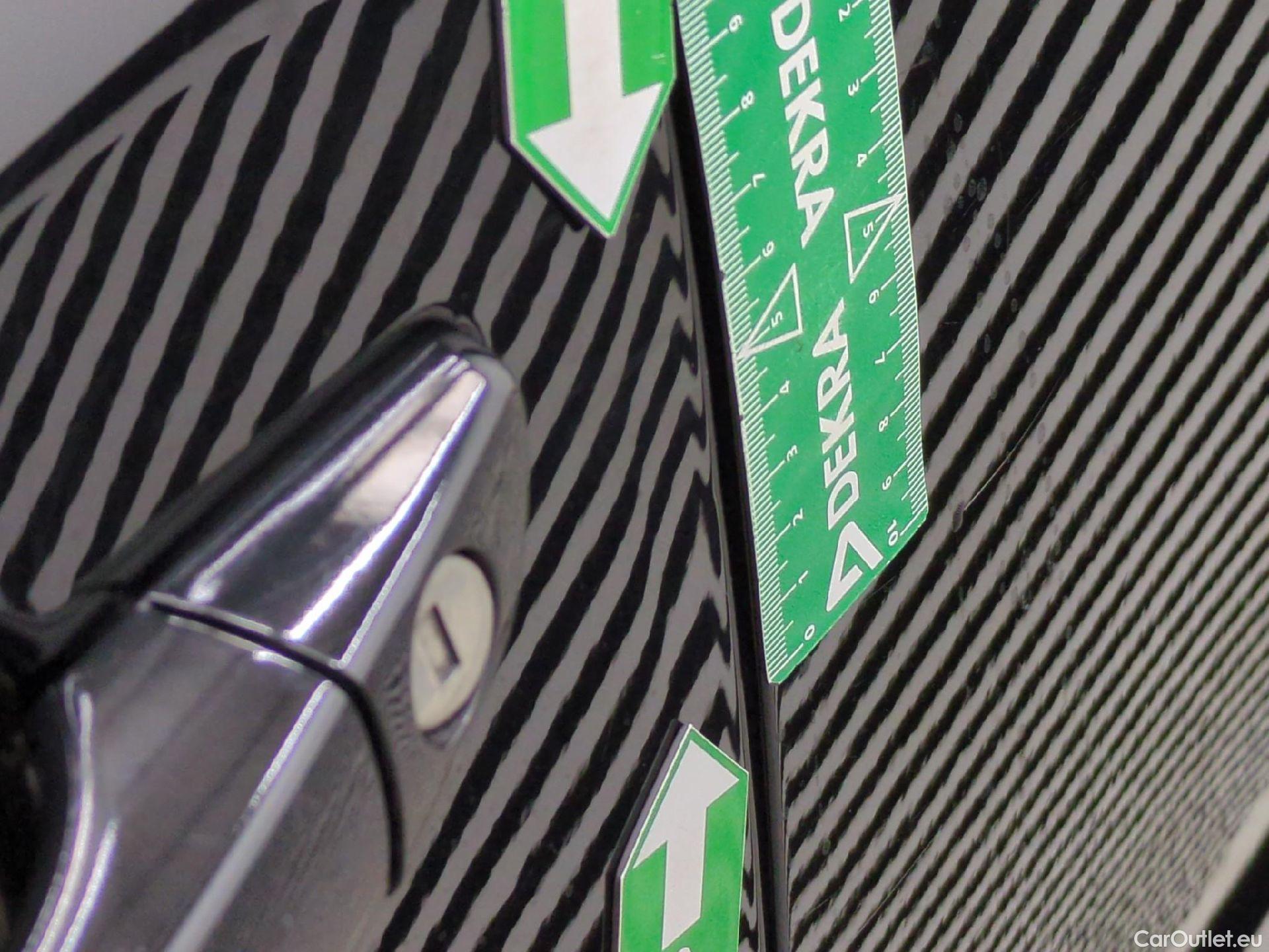  Peugeot  2008  Allure Business 1.5 HDi 100CV BVM6 E6d #19