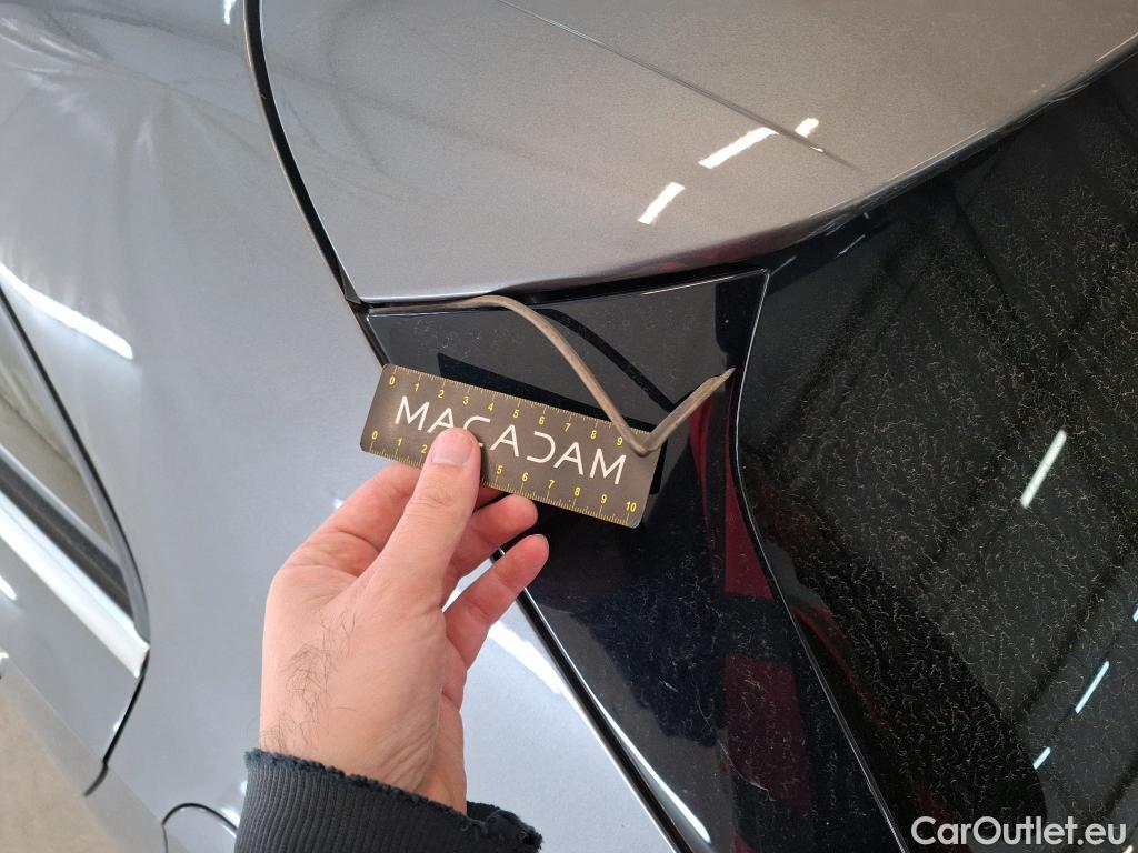 Mercedes  A-Klasse MERCEDES-BENZ Classe A Compact / 2018 / 5P / Berline A 200 d Business Line 8G-DCT #4