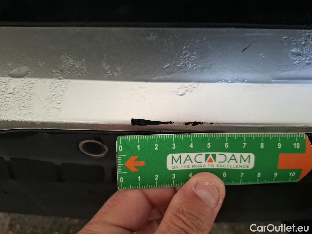 Peugeot  2008  Allure Pack 1.2 PureTech 100CV BVM6 E6d #42