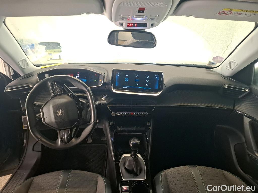 Peugeot  2008  Allure Pack 1.2 PureTech 100CV BVM6 E6d #5
