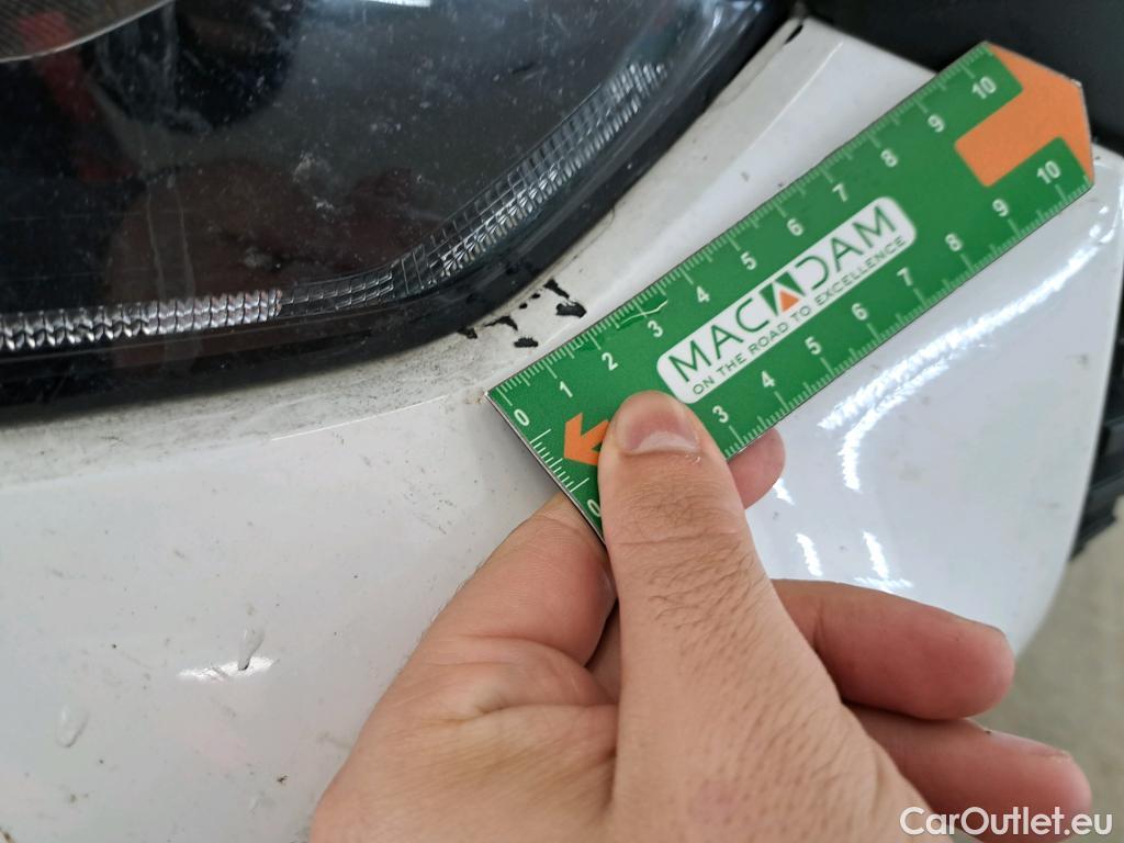  Peugeot  208  Premium 1.5 HDi 100CV BVM6 E6d #13