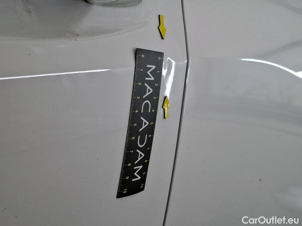  Peugeot  208  Active Business 1.5 HDi 100CV BVM6 E6d #40