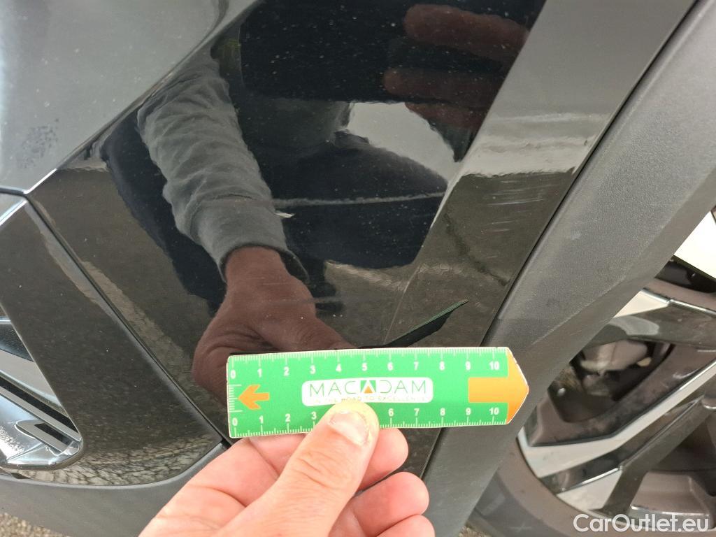 Peugeot  2008  Allure Pack 1.2 PureTech 100CV BVM6 E6d #35