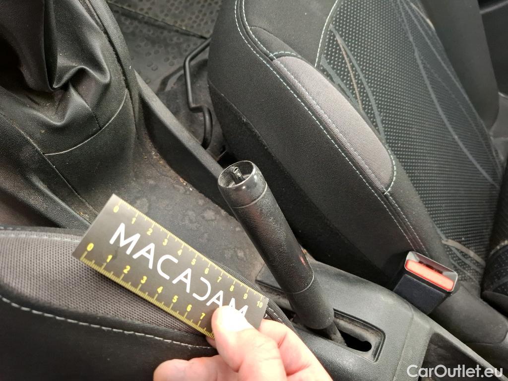  Peugeot  208  Active 1.0 PureTech 70CV BVM5 E5 #12