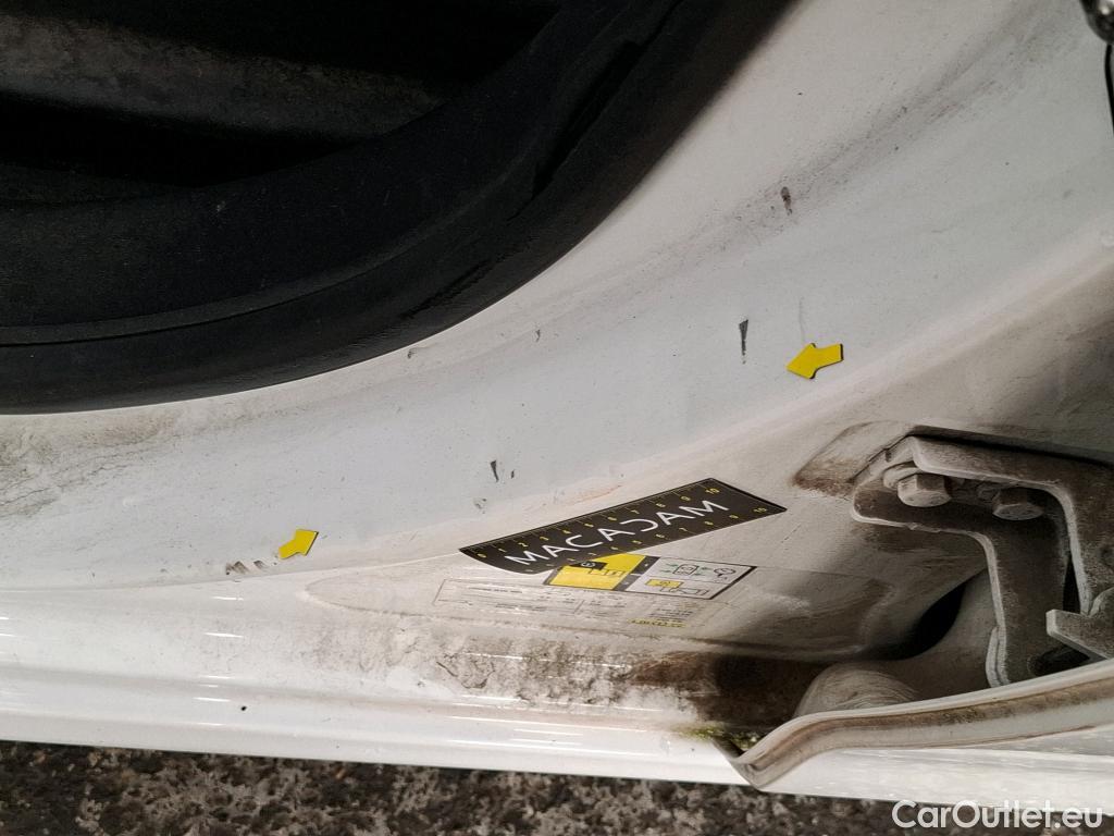  Peugeot  208  Active 1.0 PureTech 70CV BVM5 E5 #9