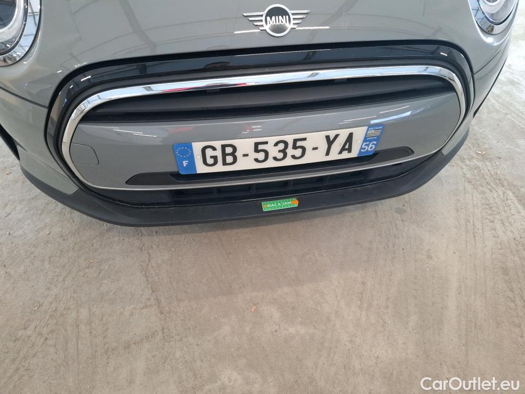  Mini  Cooper MINI Mini / 2021 / 5P / Berline One Edition Camden 102 ch BVA7 #20