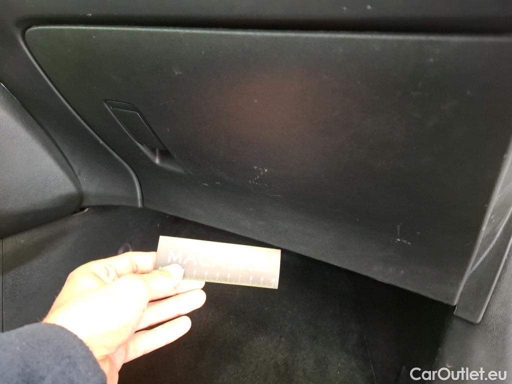  Peugeot  208  Active Business 1.5 HDi 100CV BVM6 E6d #16