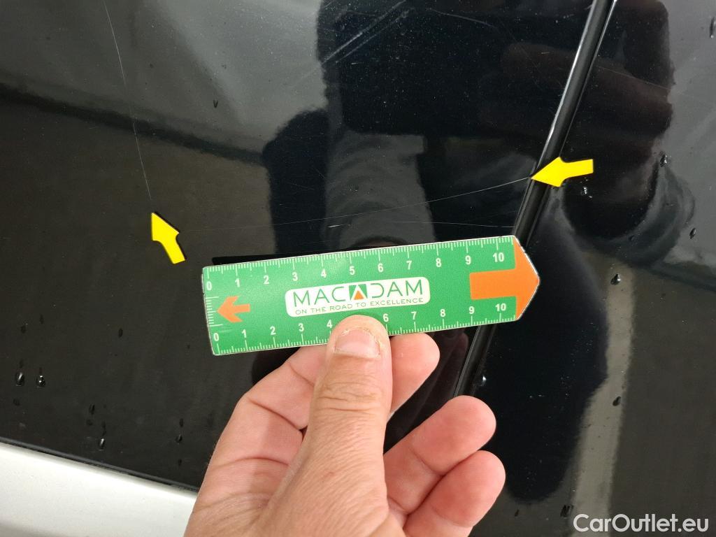 Peugeot  2008  Allure Pack 1.2 PureTech 100CV BVM6 E6d #40