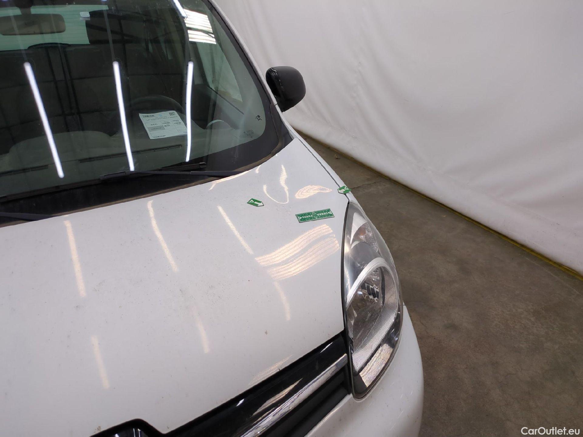 Renault  Kangoo  Business 1.5 dCi 95CV BVM6 E6dT #68