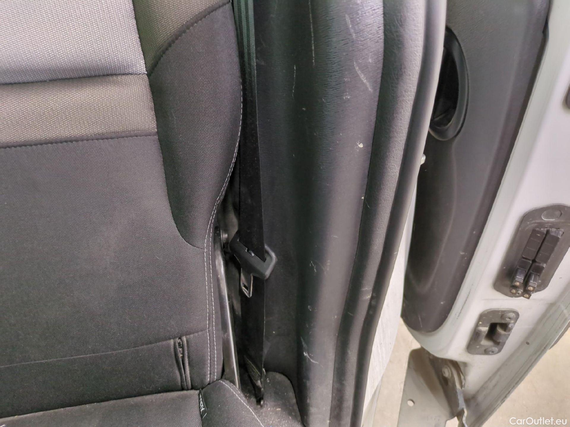 Renault  Kangoo  Business 1.5 dCi 95CV BVM6 E6dT #15