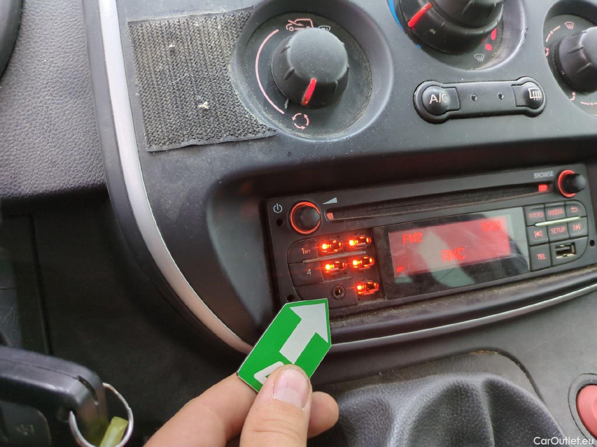 Renault  Kangoo  Business 1.5 dCi 95CV BVM6 E6dT #42