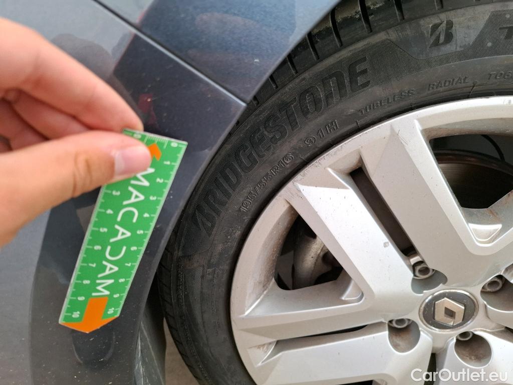  Renault  Clio  V Business 1.6 E-TECH Hybrid 140CV BVA6 E6d #7