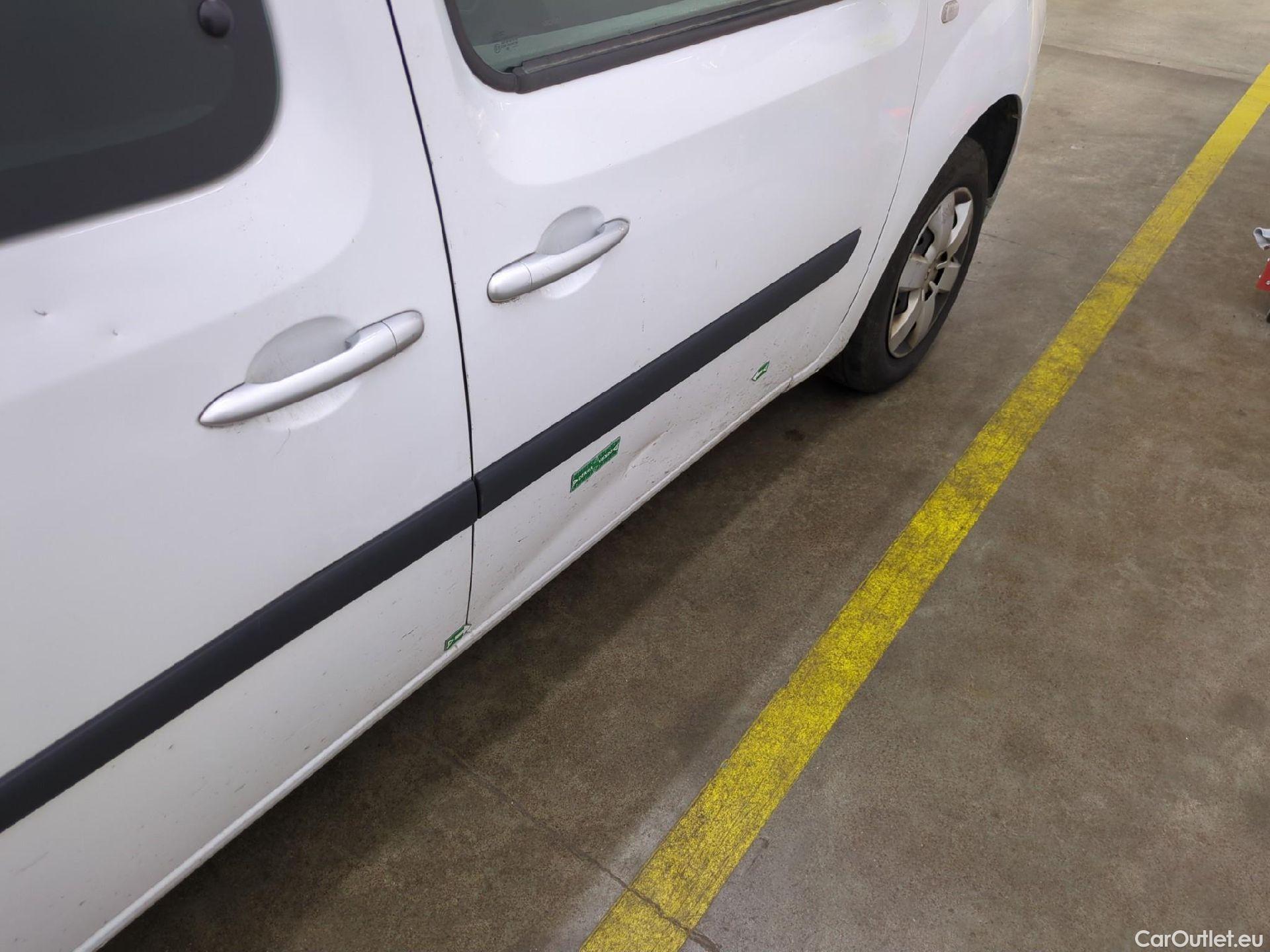 Renault  Kangoo  Business 1.5 dCi 95CV BVM6 E6dT #62