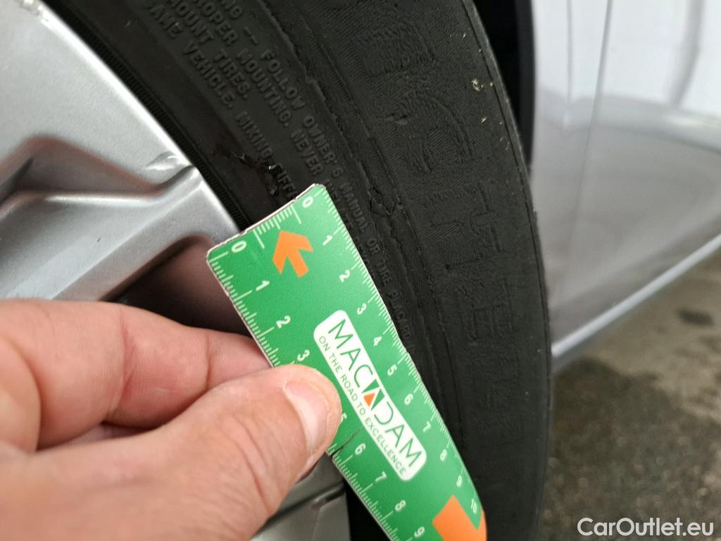  Peugeot  308  SW Allure 1.2 PureTech 130CV BVM6 E6d #8