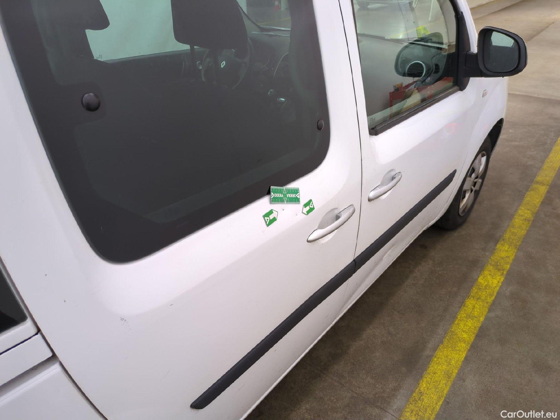 Renault  Kangoo  Business 1.5 dCi 95CV BVM6 E6dT #60