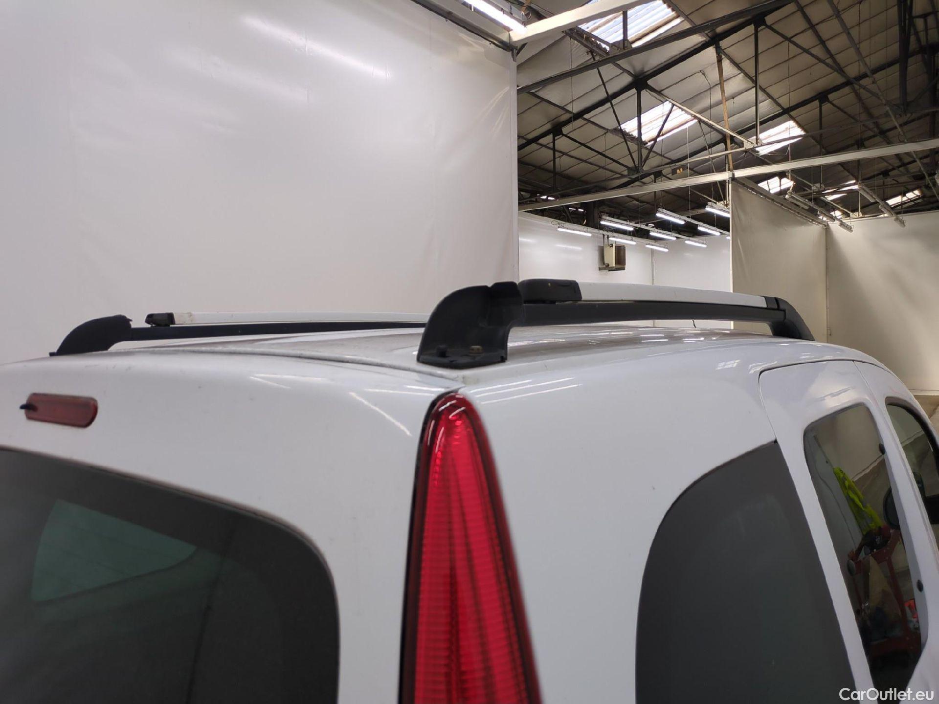 Renault  Kangoo  Business 1.5 dCi 95CV BVM6 E6dT #40