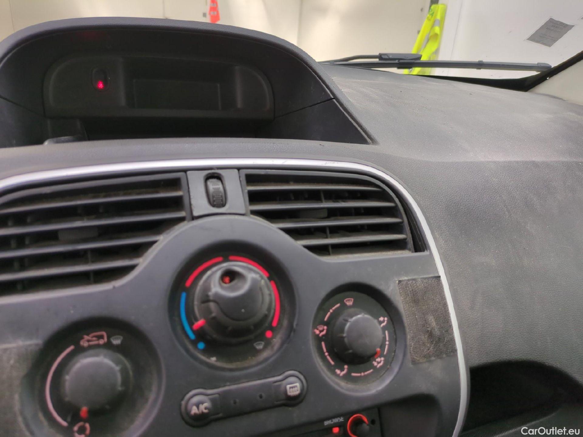 Renault  Kangoo  Business 1.5 dCi 95CV BVM6 E6dT #45