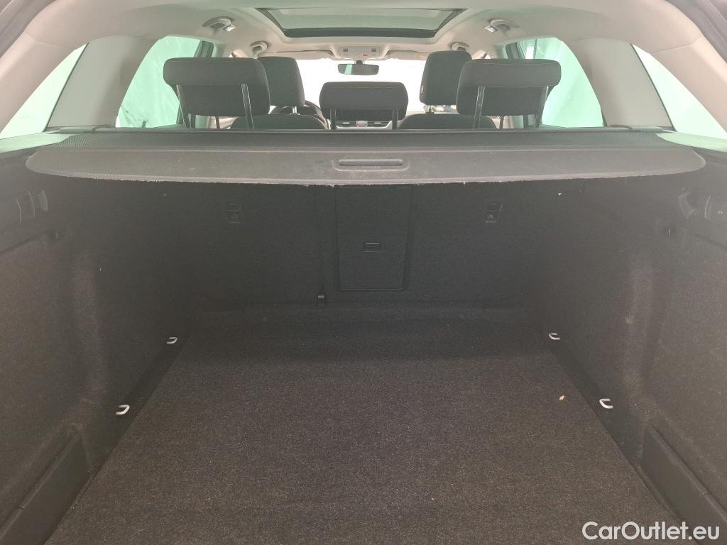 Skoda  Superb  Break Business 2.0 TDI 150CV BVA7 E6d #10