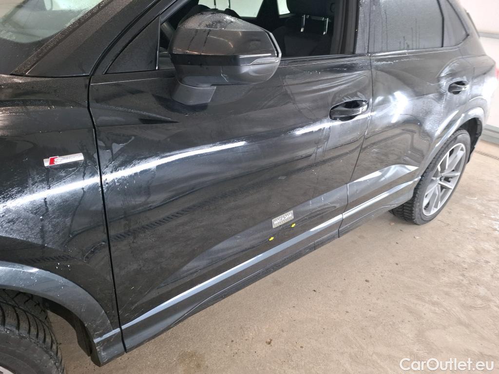  Audi  Q3 AUDI  Sportback / 2019 / 5P / SUV 40 TDI 200 QUATTRO S TRONIC S EDITION(SL) #1