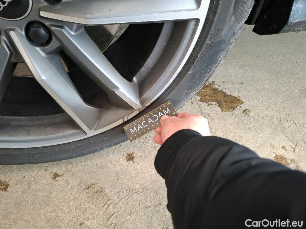  Audi  Q3 AUDI  Sportback / 2019 / 5P / SUV 40 TDI 200 QUATTRO S TRONIC S EDITION(SL) #24