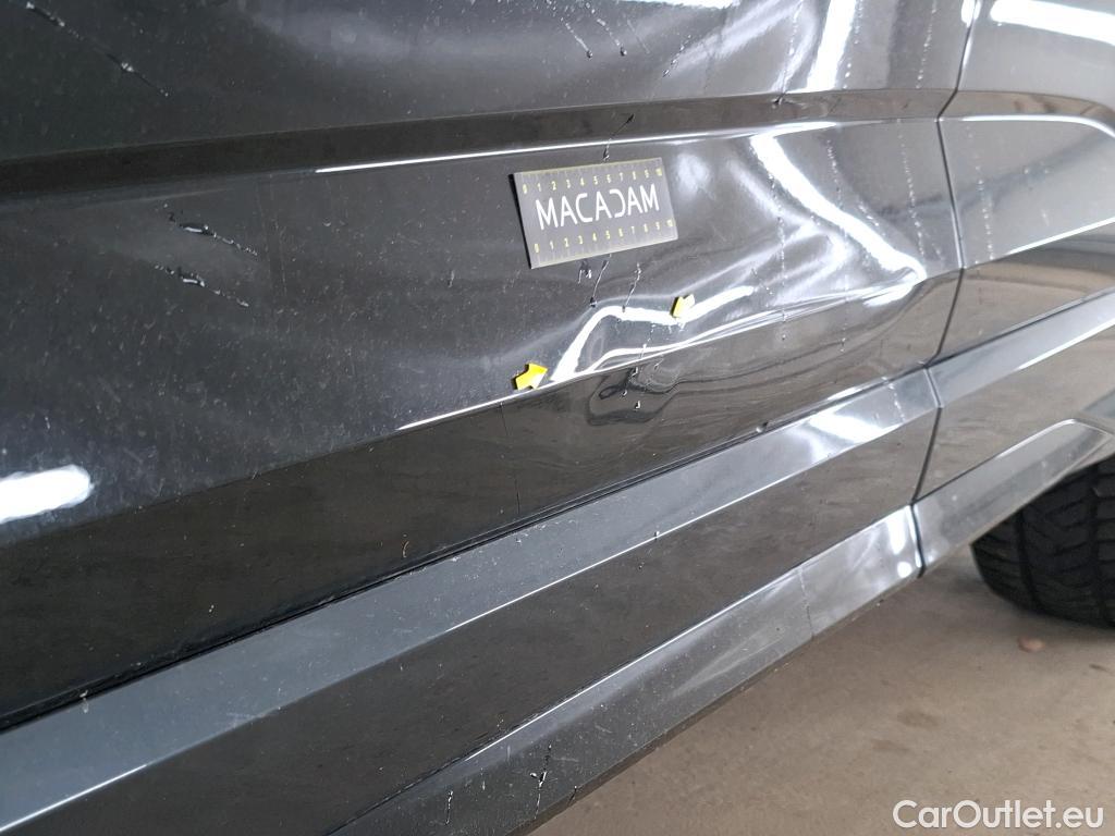  Audi  Q3 AUDI  Sportback / 2019 / 5P / SUV 40 TDI 200 QUATTRO S TRONIC S EDITION(SL) #2