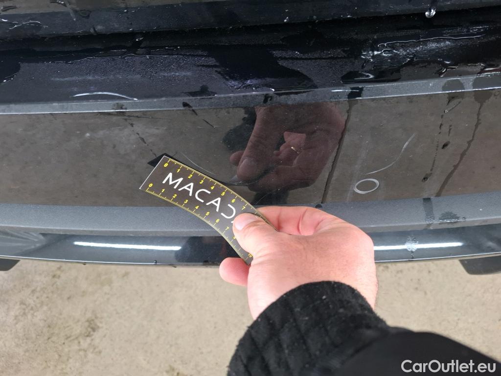  Audi  Q3 AUDI  Sportback / 2019 / 5P / SUV 40 TDI 200 QUATTRO S TRONIC S EDITION(SL) #10