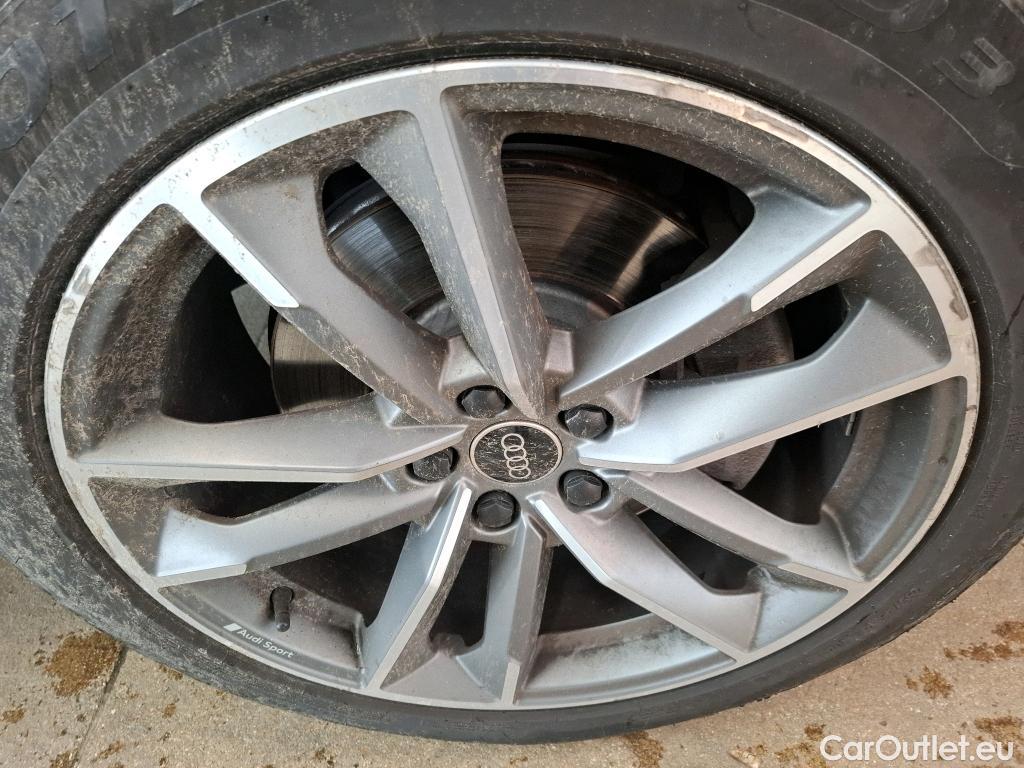  Audi  Q3 AUDI  Sportback / 2019 / 5P / SUV 40 TDI 200 QUATTRO S TRONIC S EDITION(SL) #17