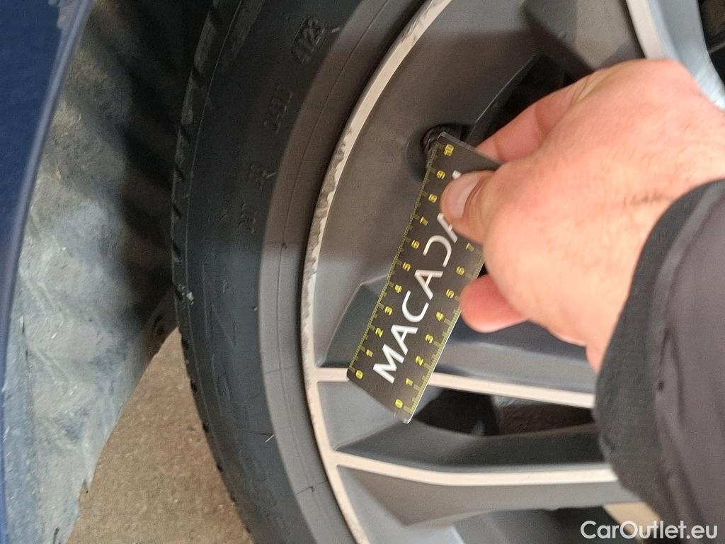  Bmw  Serie 1 Série 1 Berline 118 i Edition Sport 1.5 135CV BVA7 E6d #16