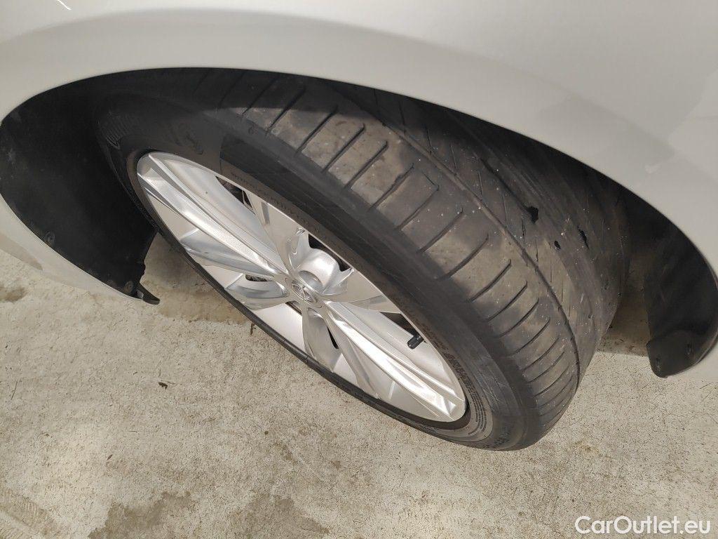 Opel  Insignia Opel  Sports Tourer 1.5 Turbo D S/S 90kW Business Elegance 5d #18