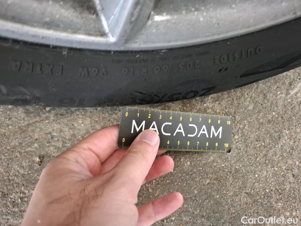  Bmw  Serie 2 Série 2 Gran Tourer 216d Lounge 1.5 115CV BVA7 E6d #5