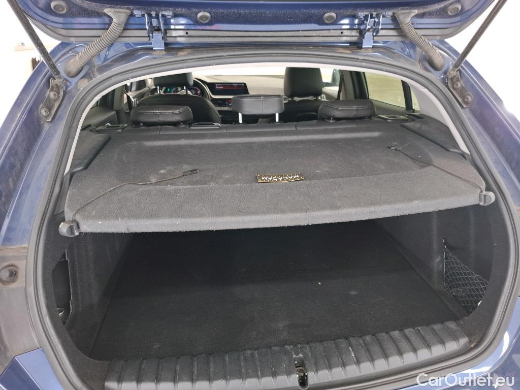  Bmw  Serie 1 Série 1 Berline 118 i Edition Sport 1.5 135CV BVA7 E6d #29