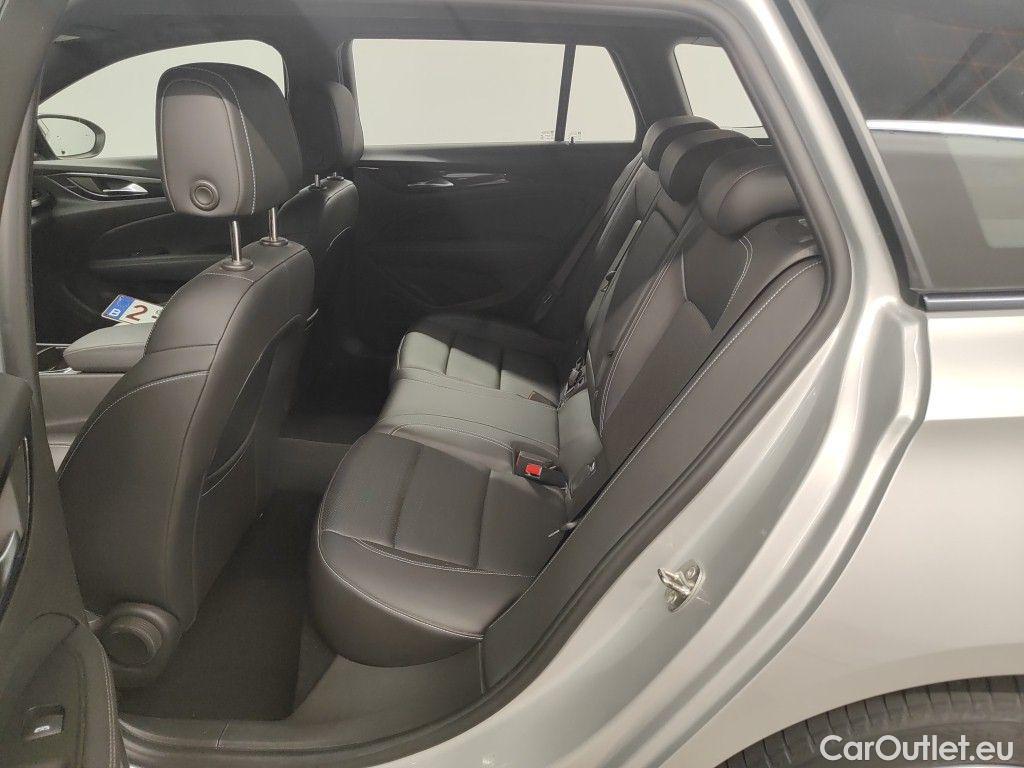 Opel  Insignia Opel  Sports Tourer 1.5 Turbo D S/S 90kW Business Elegance 5d #10