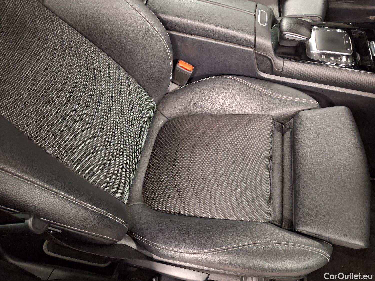 Mercedes  GLB Mercedes,  '19, Mercedes-Benz   180 d Business Solution 5d #14