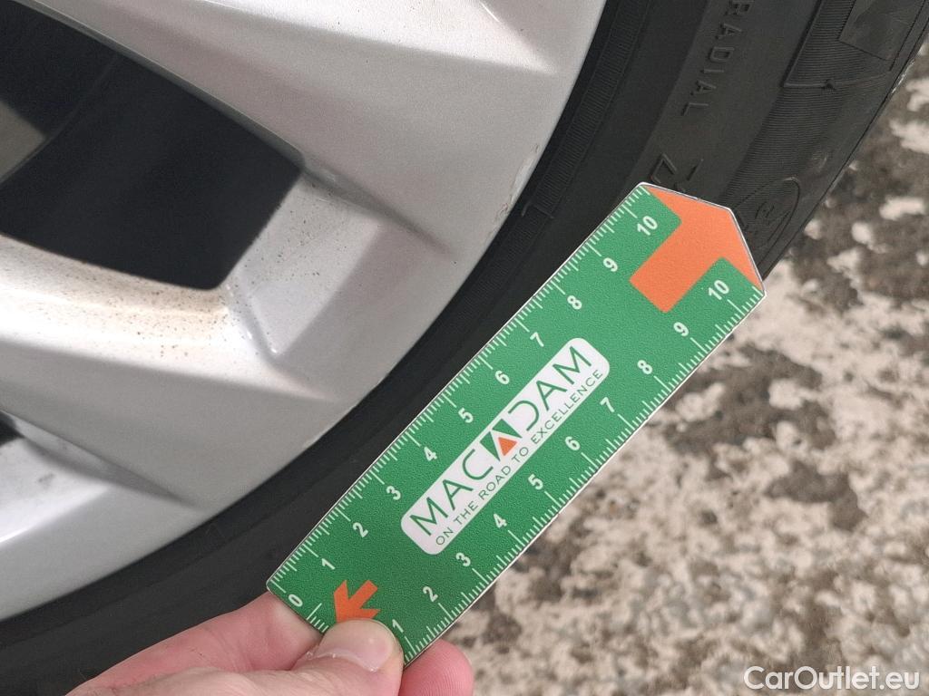  Bmw  Serie 2 Série 2 Gran Tourer 220d Premiere 190CV BVA8 E6 #6