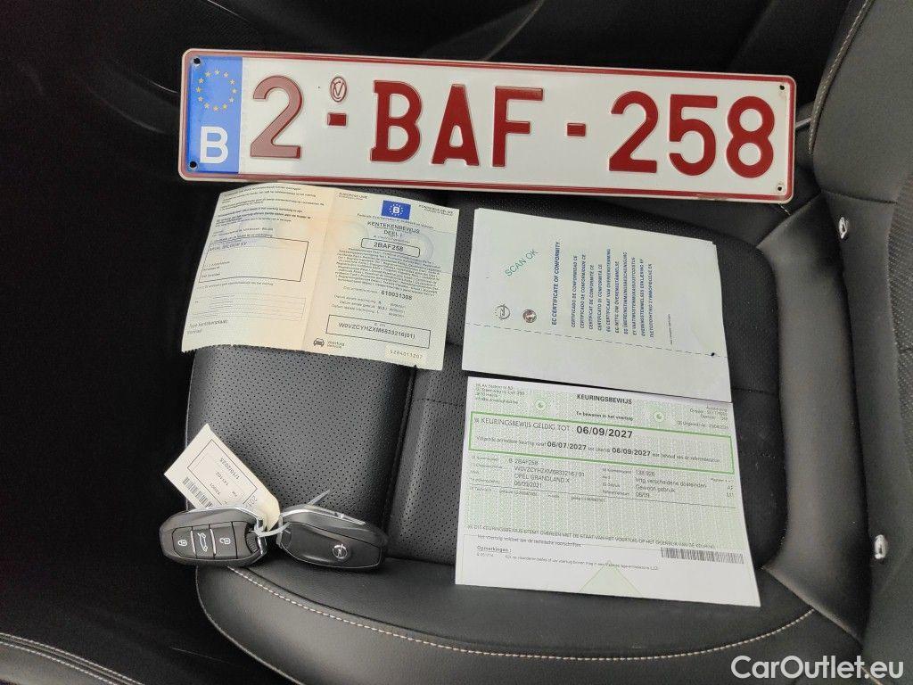 Opel   Grandland X Opel 1.5 Turbo D D S/S AT8 Ultimate 5d #4