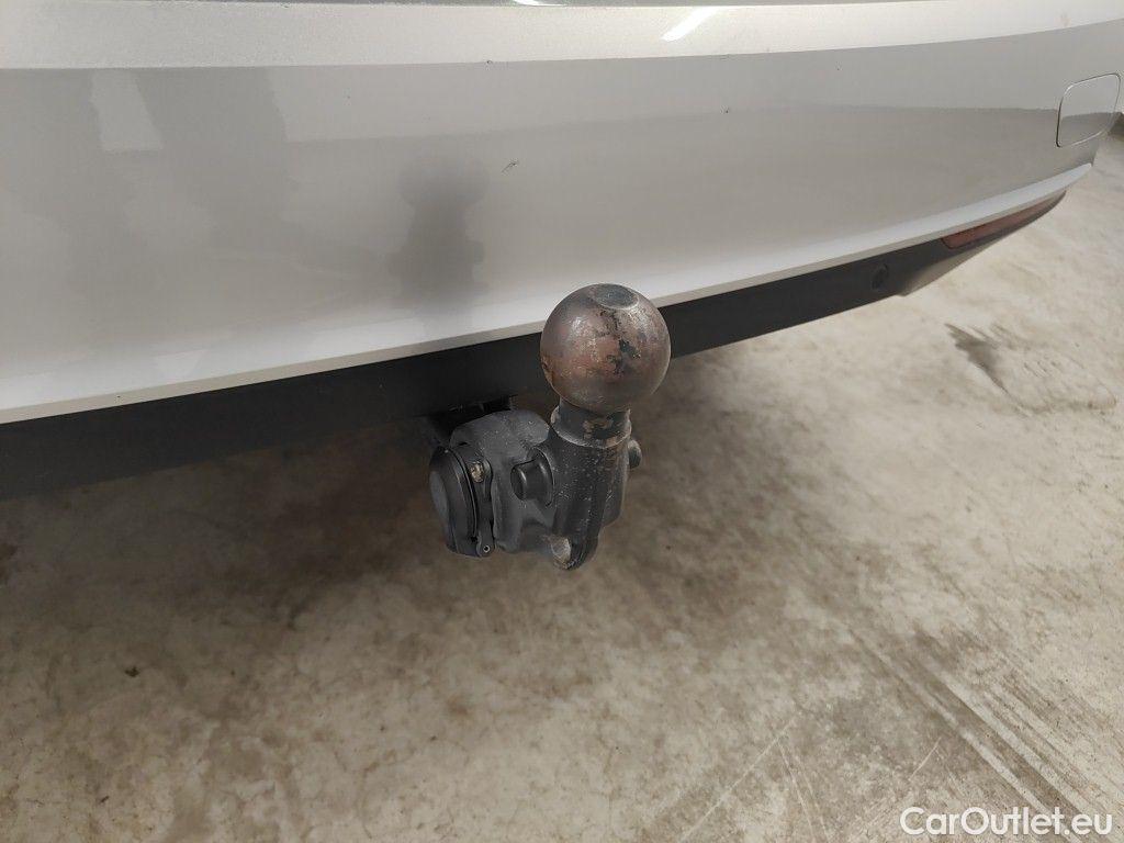 Opel  Insignia Opel  Sports Tourer 1.5 Turbo D S/S 90kW Business Elegance 5d #17